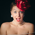 Profile picture of burlesque.niki