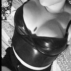 damariis24 avatar