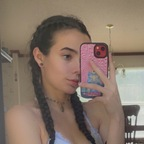 is.a.bella avatar