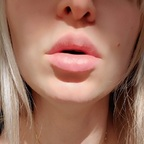 Profile picture of madam_peach