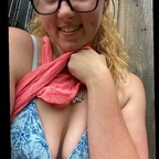 Profile picture of risa2015